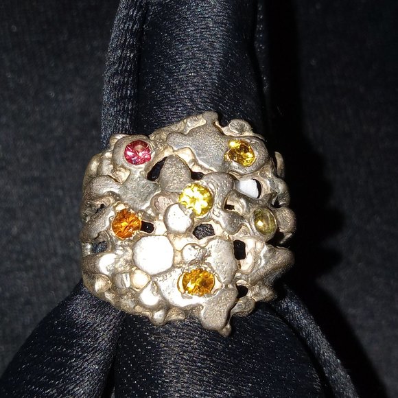 Handcrafted 925 Sterling Silver Fancy Nugget Multi-color Sapphire Ring.